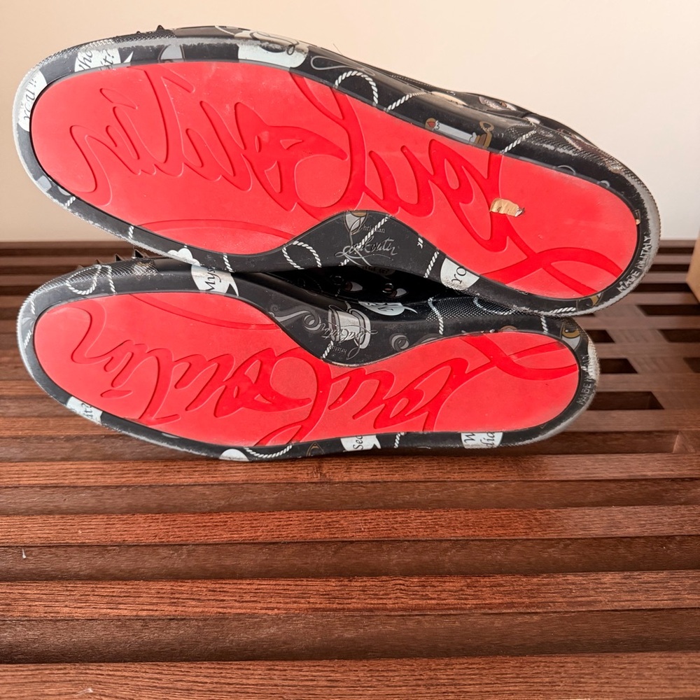 CHRISTIAN LOUBOUTIN - Men's Louis Junior Spikes Flat 43 - Picture 6 of 8